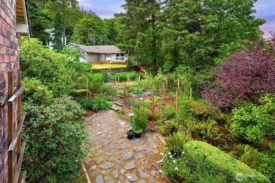 14130 SE 49th Place, Bellevue, WA 98006 - Photo 30