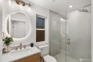13321 3rd Ave NE, Seattle, WA 98125 - Photo 6