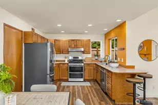 2914 NE Winesap Ct, Poulsbo, WA 98370 - Photo 8