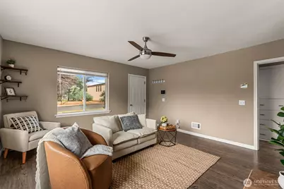 1357 Monitor Street, Wenatchee, WA 98801 - Photo 4
