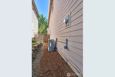 11912 SE 240th Place, Kent, WA 98030 - Photo 34