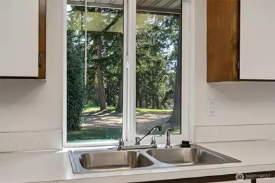 241 Mackenzie Drive, Camano Island, WA 98282 - Photo 14