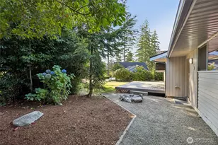 241 MacKenzie Dr, Camano Island, WA 98282 - Photo 28