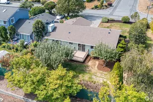 3801 37th Dr, Anacortes, WA 98221 - Photo 32