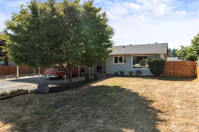 809 4th Avenue NE, Chehalis, WA 98532 - Photo 2
