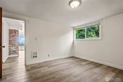 927 Jersey Street, Bellingham, WA 98225 - Photo 8
