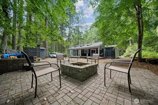 10517 Matthews Way, Anderson Island, WA 98303 - Photo 8