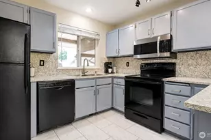 23406 100th Ave SE, Kent, WA 98031 - Photo 14
