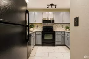 23406 100th Ave SE, Kent, WA 98031 - Photo 12