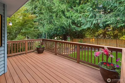 13815 176th Place NE, Redmond, WA 98052 - Photo 16
