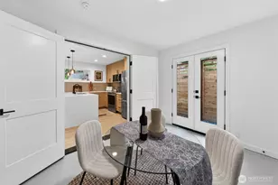 8510 15th Ave NE, Seattle, WA 98115 - Photo 10