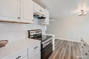 4490 Constitution Ln, Longview, WA 98632 - Photo 10