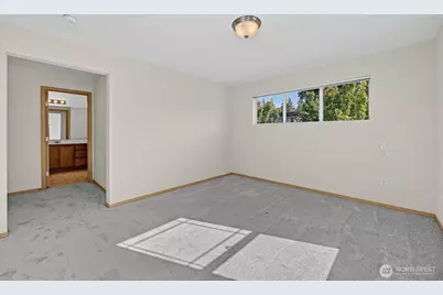 10129 19th Avenue S, Tacoma, WA 98444 - Photo 18