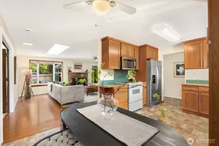 12740 SE 167th St, Renton, WA 98058 - Photo 12