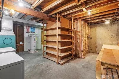 12117 SE 26th Street, Bellevue, WA 98005 - Photo 18