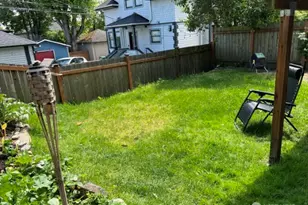 1906 3rd Ave W, Seattle, WA 98119 - Photo 16