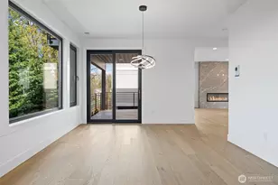 16036 SE 44th Ct, Bellevue, WA 98006 - Photo 14