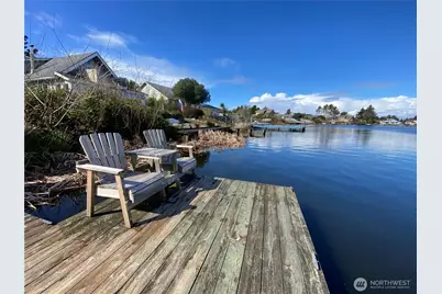 900 Texmar Avenue SW, Ocean Shores, WA 98569 - Photo 1