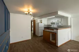 105 Peach Tree Ln, Yakima, WA 98908 - Photo 6