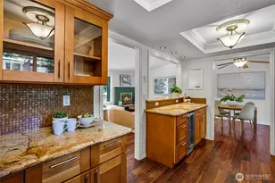 10716 127th Ave NE, Kirkland, WA 98033 - Photo 16