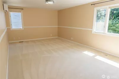 13810 SE 62nd Street, Bellevue, WA 98006 - Photo 16