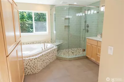 13810 SE 62nd Street, Bellevue, WA 98006 - Photo 18