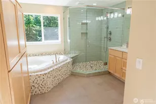 13810 SE 62nd St, Bellevue, WA 98006 - Photo 18