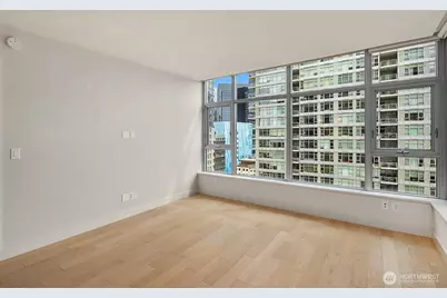 583 Battery St #2208N, Seattle, WA 98121 - Photo 12