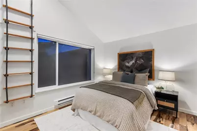 524 6th Avenue W #407, Seattle, WA 98119 - Photo 22