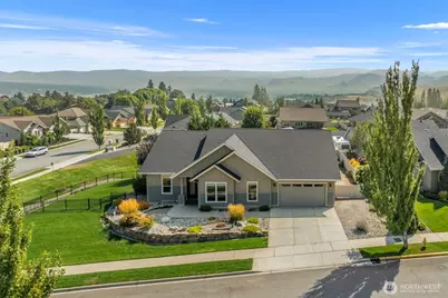 351 Allison Street, Wenatchee, WA 98801 - Photo 1
