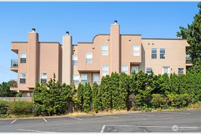 3216 14th Avenue W #202, Seattle, WA 98119 - Photo 2