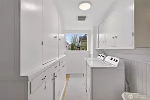 1800 J St, Bellingham, WA 98225 - Photo 26
