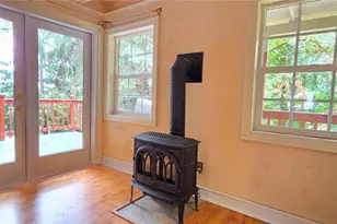 890 W Wynwood Dr, Shelton, WA 98584 - Photo 4