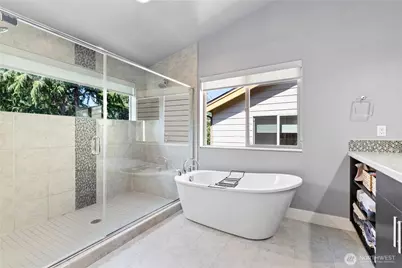 13521 SE 81st Place, Newcastle, WA 98059 - Photo 20