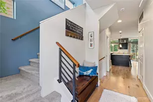 13521 SE 81st Pl, Newcastle, WA 98059 - Photo 4