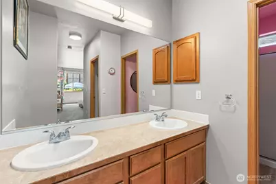 8325 Bainbridge Loop NE, Lacey, WA 98516 - Photo 20