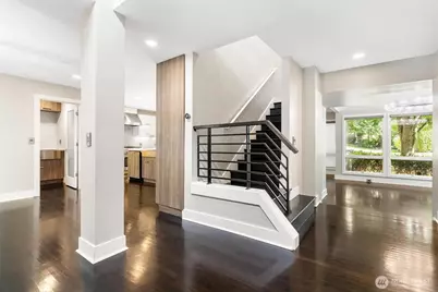 1748 Bellevue Way NE #1, Bellevue, WA 98004 - Photo 16