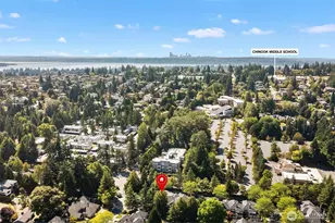 1748 Bellevue Way NE, Bellevue, WA 98004 - Photo 32