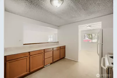 31349 13th Avenue S, Federal Way, WA 98003 - Photo 10