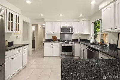 11722 103rd Avenue NE, Kirkland, WA 98034 - Photo 8