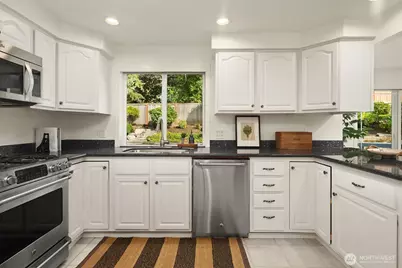 11722 103rd Avenue NE, Kirkland, WA 98034 - Photo 10