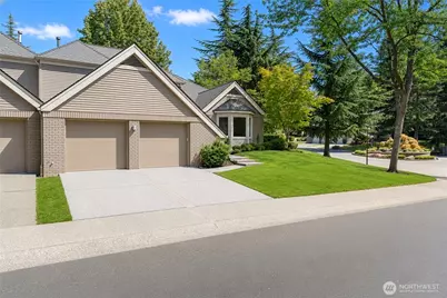 1748 Bellevue Way NE #1, Bellevue, WA 98004 - Photo 30