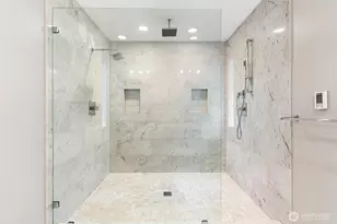 1748 Bellevue Way NE, Bellevue, WA 98004 - Photo 14