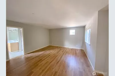 10769 221st Lane NE, Redmond, WA 98053 - Photo 8