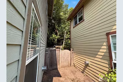 10769 221st Lane NE, Redmond, WA 98053 - Photo 14