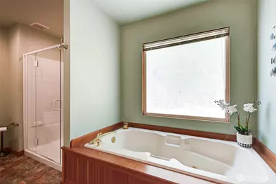 7610 Hermosa Beach Road, Tulalip, WA 98271 - Photo 24