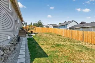 27215 Manor Pl NW, Stanwood, WA 98292 - Photo 24