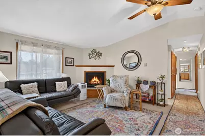 27215 Manor Place NW, Stanwood, WA 98292 - Photo 4