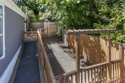 1420 Steele Creek, Bremerton, WA 98311 - Photo 16