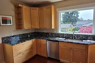 7652 East Green Lake Dr N, Seattle, WA 98103 - Photo 22